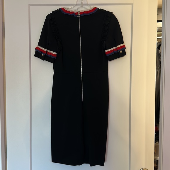 AUTH GUCCI DRESS SZ SMALL - Picture 3 of 7
